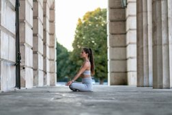 Lisa Buchegger Yoga